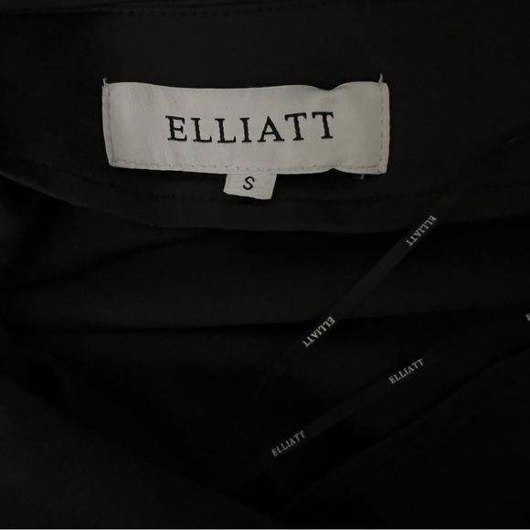 ELLIAT Carson One-Shoulder Satin Dress in Black, size S NWT - Picture 5 of 7